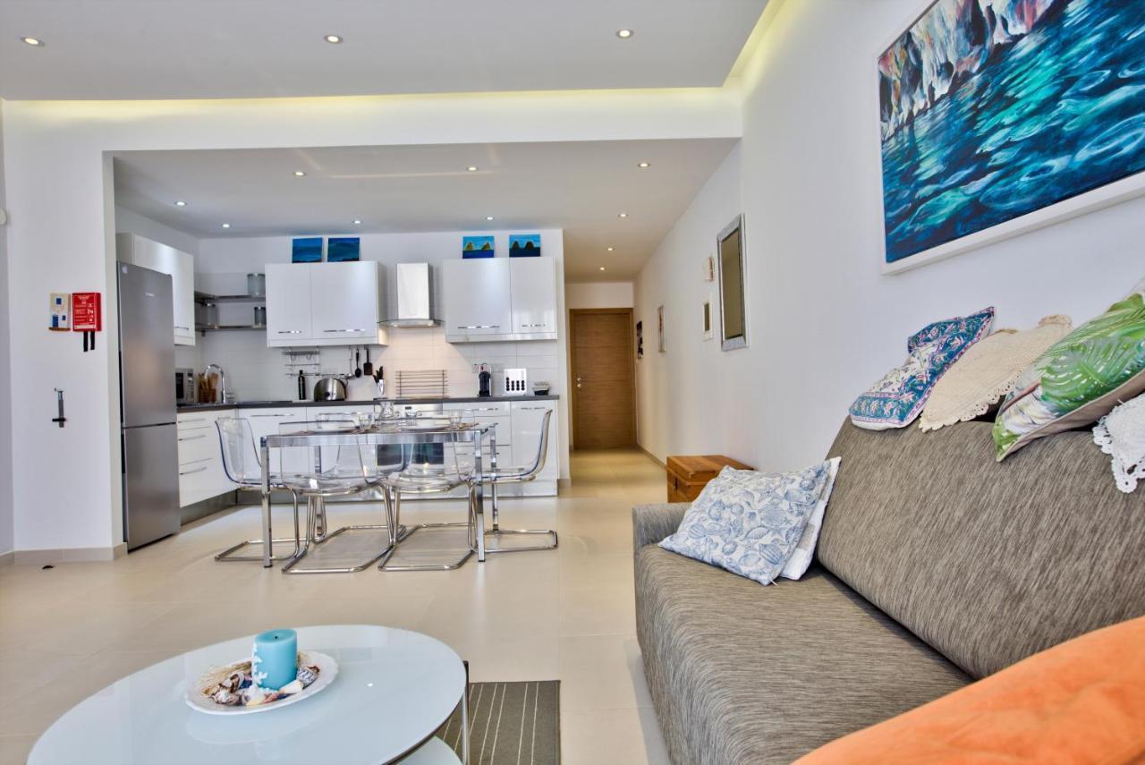 Bright And Central 2 Bedroom Apartment In สลีมา ภายนอก รูปภาพ