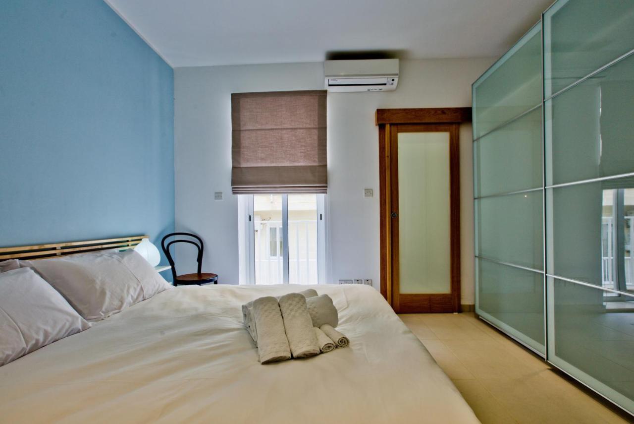Bright And Central 2 Bedroom Apartment In สลีมา ภายนอก รูปภาพ